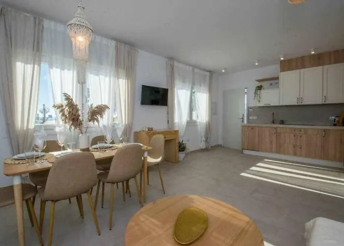 Casa Marinero Beach 1